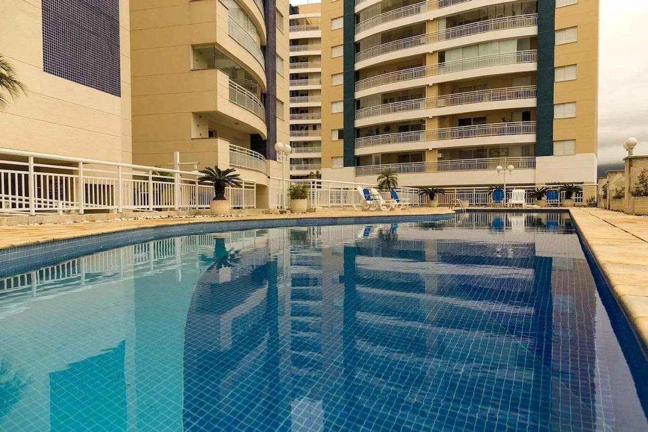 Residencial Helbor Aracaty Holiday home Bertioga